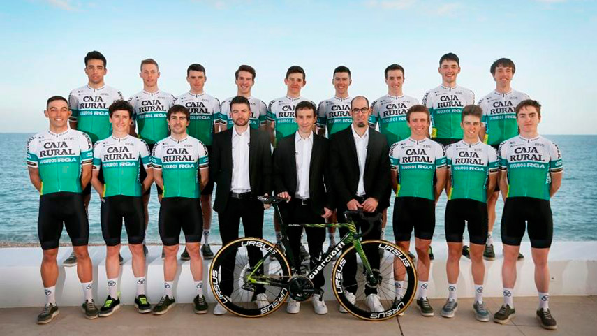 Ciclismo-Caja-Rural---fisioterapeuta-ibon-urtiaga